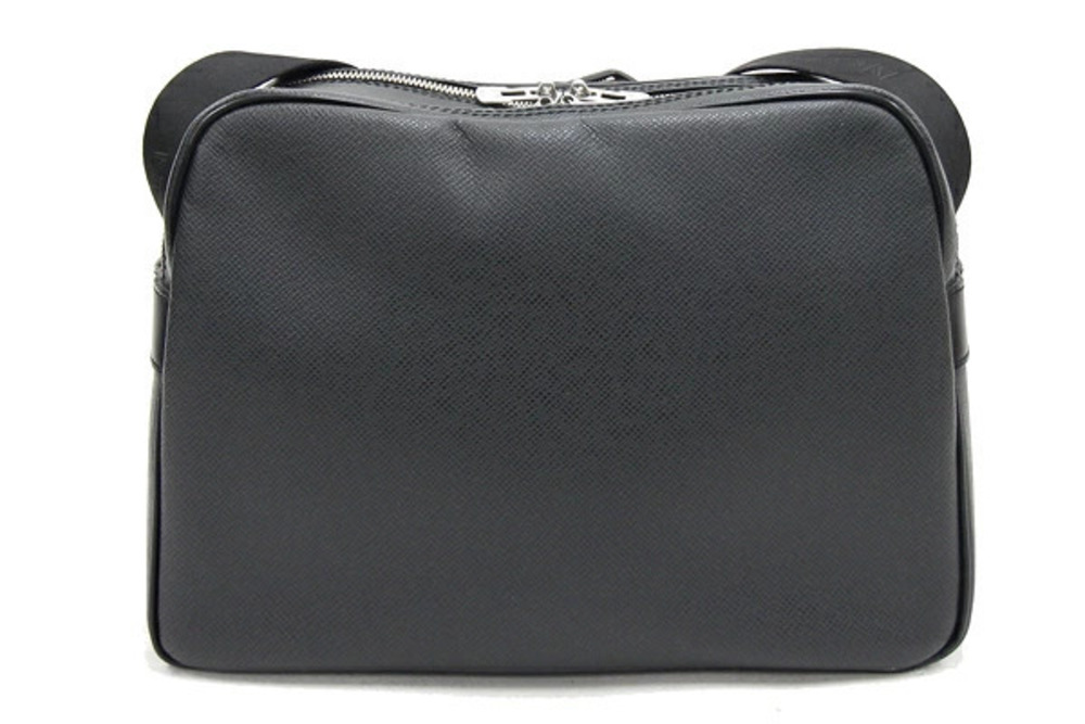 Louis Vuitton Reporter Crossbody Ardoise Taiga LV Bag Messenger Shoulder Black